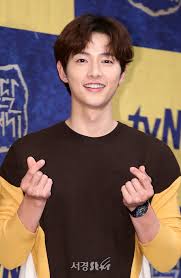 기사 2018년 9월부터 별거 중이었다고 하니 사실상의 결혼생활은 1년도 되지 않은 셈이다. ì†¡ì¤'ê¸° ìµœê³ ì˜ í•˜íŠ¸ ì•„ìŠ¤ë‹¬ ì—°ëŒ€ê¸° ì œìž'ë°œí'œíšŒ
