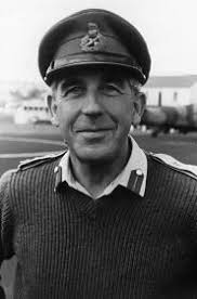 GENERAL SIR PATRICK HOWARD-DOBSON GCB (R33-40)