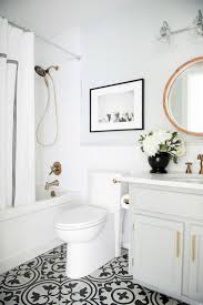 Google Image Result For Https Deacor Com Wp Content Uploads 2019 12 Excellent Small Bathroom In 2020 Small Apartment Bathroom Bathroom Decor Bathroom Decor Apartment