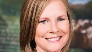 Becky Tuttle's Instagram, Twitter & Facebook