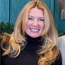 I'm excited to share my new chapter! I'm working with the most incredible  team as Director of Nonprofit Relations for Central Texas Community  Foundation!