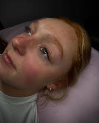 lifting + tinting those pretty lashes ✨ because we're all about soft,  effortless beauty 💌 link in bio🖤 #lincolnnebraska #esthetician #lashlift  #lashtint #smallbusinessowner #soloesthetician #greyartizanstudios  #cantwaittoseeyou