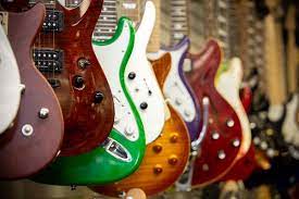 If you know way too much about guitars, musical instruments & equipment, and enjoy helping other musicians, this is the job for you. Music Go Round 46 Photos 26 Avis Instruments Et Professeurs De Musique 3675 Satellite Blvd Duluth Ga Etats Unis Numero De Telephone Yelp