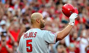 Louis with an epic home run. Cardinals Fans Gave Albert Pujols A Standing Ovation At Home Plate