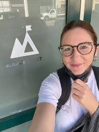 Christine Schell's Instagram, Twitter & Facebook