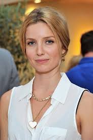 Annabelle Wallis