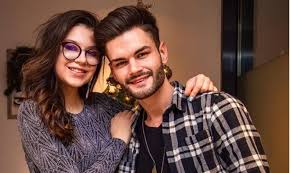 Cleopatra stratan este de nerecunoscut! Edward Sanda È™i Cleopatra Stratan Au FÄƒcut AnunÈ›ul Mult AÈ™teptat De Fanii Lor Impact
