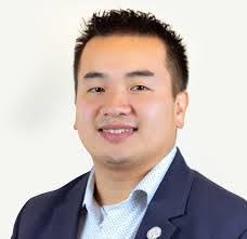 Mike Hang's Instagram, Twitter & Facebook