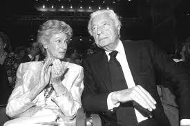 Un dito medio rivolto alla panchina della juventus alla fine del primo tempo, mentre usciva dal campo. L Ultimo Camerlengo Gli Aforismi Di Un Grande Uomo Che Temeva Solo La Noia Gianni Agnelli