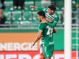 Laut statistik braucht man sich von den innviertlern nicht viel erwarten, haben sie doch in wien noch nie gewonnen. Dank Spatem Demir Traumtor Rapid Gewinnt In Uberzahl Gegen Ried Bundesliga Ligaportal