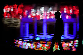 Für besuche bei engen freunden und bekannten gilt weiterhin die regel von maximal fünf personen aus zwei haushalten. Corona Regeln An Weihnachten Zweifel An Lockerungen Fur Die Feiertage Wachsen Politik Stuttgarter Nachrichten