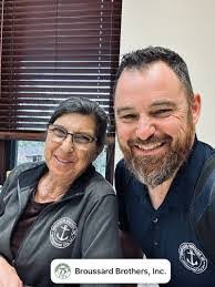 Ross Duhon's Instagram, Twitter & Facebook