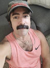 Its thick!! : r/Moustache