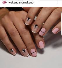 Pin By Veronica Salas On Nails With Images French Tip Nail