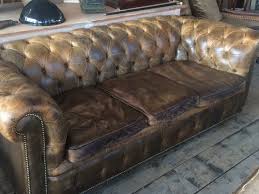 Hier findest du möbel, die zu deinen bedürfnissen passen. 20 Inspirations Vintage Chesterfield Sofas