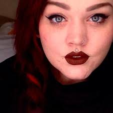 Lauren Watts Email & Phone Number