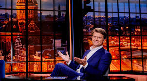 Live zing, vecht, huil, bid. Beau Van Erven Dorens Het Saamhorigheidsgevoel In Amsterdam Is Flink Toegenomen