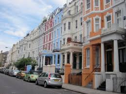 Gli ostelli londinesi sono tra i più cari del mondo, mentre istituzioni venerande come il ritz, il dorchester ed il savoy applicano prezzi stratosferici, i più alti a livello internazionale. Quadrivani In Affitto A Londra Appartamenti In Affitto A Londra