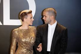 Check spelling or type a new query. Muzh Skarlett Johansson Predlozhil Ej Otozvat Zayavlenie O Razvode Lyudi Iz Zhizni Lenta Ru