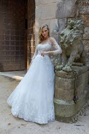 Wir schwebten auf wolke sieben als wir die hochzeit. Brautkleider Amera Vera Kollektion 2019 Sabines Brautmode