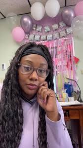 Maluoy mo sa pobreng alindahaw, please like me 😆 follow me wherever I am  and support me whatever I wanted to do and share me too ,to your friend's  and family and