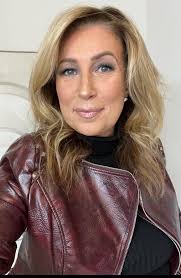 Old School baby! They heat up , hold up and give you the kind of staying  power that even gravity respects. Nothing says glamour like a head full of  electric curlers and