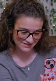 Briana has some news to share with the family 👀🏠 catch all-new #Teen...