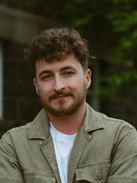 03fb724af0fe044a3a2e7b6cc65aac1299112a6d-4132x4402.jpg?rect=415,0,3302,4402&w=300&h=400&fit=crop