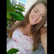 Sports bar recommendations in East Naples for Bears game