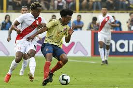 It is bordered in the north by ecuador and colombia, in the east by brazil. En Donde Militan Los Jugadores De Colombia Que Arrancarian Hoy Ante Peru Noticias Agencia Peruana De Noticias Andina