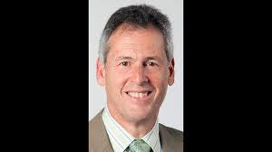 Duke University's Larry Moneta announces retirement