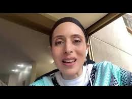 SOLO MUJERES Tov Lehodot Woman's