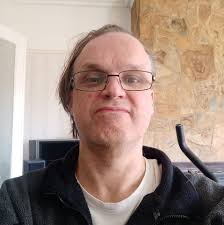 Sci-fi teen horror film with poor execution