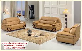 Kursi memberikan peranan yang sangat penting, karena kursi inilah yang nantinya sebagai tempat duduk untuk para tamu yang berkunjung ke rumah anda. Spesifikasi Sofa Minimalis Desain Sofa Tamu Minimalis Ahli Kursi Sofa Mewah Set Sofa Tamu Leather Sofa And Loveseat Modern Leather Sofa Genuine Leather Sofa