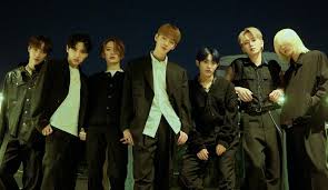 Jaejoong lyon selfie wallpaper memes black fashion icons moda. Onlyoneof Pushing Forth An Art Pop Dream