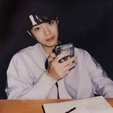 .menurut islam,cowok cool,cowok ganteng kelas 8,cowok ganteng dan keren,laki terganteng dunia,cowo sholeh,cowok terganteng. Gambar Ditemukan Oleh Camila Temukan Dan Simpan Gambar Dan Videomu Di We Heart I Guanlin Boyfriend Material Lai Guanlin Boyfriend Material Feeling Pictures