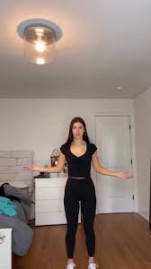 Pin By Mariam Khashogji On The Hype House In 2020 Tik Tok Dance Videos Tok