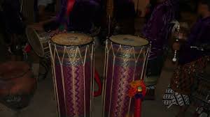 Adapun maksud dan tujuan dari gendang beleq adalah untuk membangkitkan semangat dan menghibur para pejuang yang berangkat ke medan perang. Mengenal Gendang Beleq Kesenian Tradisional Khas Suku Sasak Lombok Kumparan Com