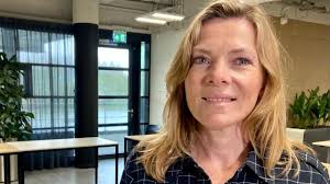 Peter en Kim worden opgeleid om 60 coronaprikken per uur te zetten