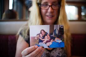 Judging the Judges. An investigation into judicial…