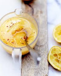 Beurre Citron Tabasco Et Paprika Pour 6 Personnes Recettes Elle A Table Recette Beurre Citronne Beurre Recette