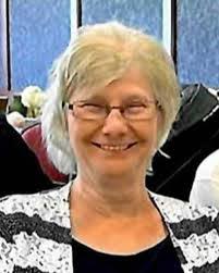 Mollie Johnson's Instagram, Twitter & Facebook