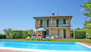 Erleben sie mehr als in einem individuell. Toskana Ferienhaus Montepulciano Mit Pool Fur 12 Personen