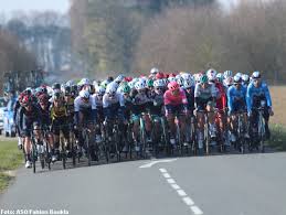 Door de jaren heen hebben in harelbeke enkele wielerlegendes zege gevierd. Official List Of Cyclists Registered In The E3 Harelbeke Saxo Bank Classic 2021