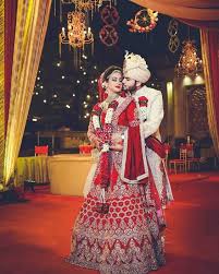 Best Wedding Shots Setmywed Bride Bridalfashion Weddingphotography Photography Prewedding Bridal Bestpictures Groom Couple Wedding Dress Indian Wedding Couple Indian Wedding Couple Photography