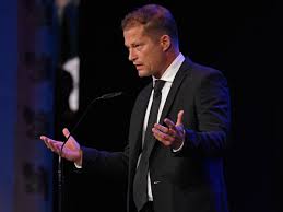 Ja, schauspieler und produzent til schweiger (56) ist volle kanne verknallt! Til Schweiger Das Sind Seine Verflossenen