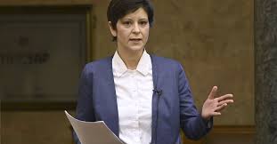 Svédország erősen bevándorláspárti miniszterelnöke, a szociáldemokrata stefan löfven vasárnap nyilatkozott a dagens nyheter címû. Szel Bernadettet Megfenyegettek A Zsambeki Hulladektelep Ugyeben 168 Hu
