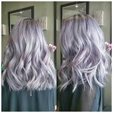 When your hair is lilac, this hairstyle is even more interesting. Lilac And Silver Hair Hair Styles Lilac Hair Silver Lavender Hair