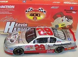 Find officially licensed kevin harvick diecasts in 1:24 or 1:64 ratio sizes for your favorite drivers from add to your collection and snag a new kevin harvick diecast that showcases your love of nascar. Diecast Registry