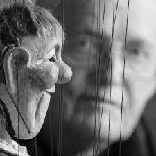 Fred Putz's Instagram, Twitter & Facebook